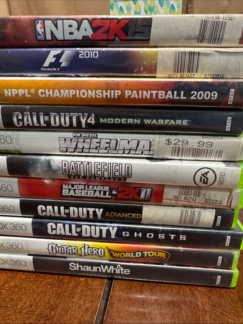 XBOX 360 Games Lot of 11 Games some with game pamphlets.